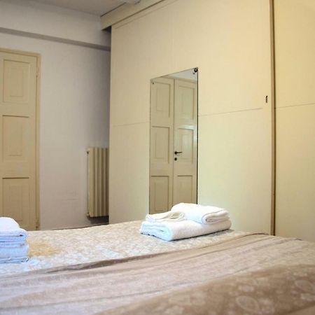 Basement Turati 3 -Consulates District Lejlighed Milano Eksteriør billede